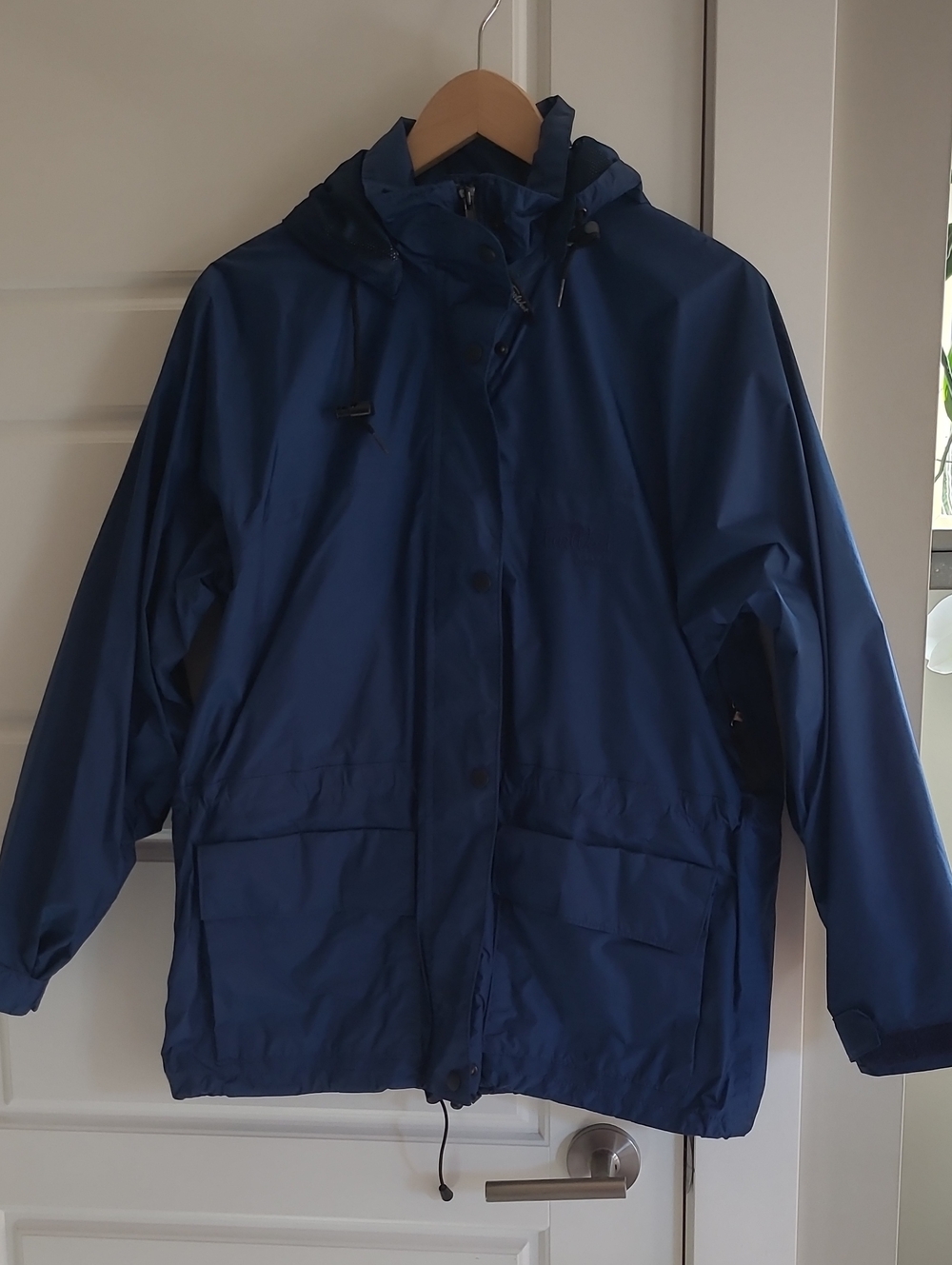 Farwest Goretex Light Weight Jacket. Size M